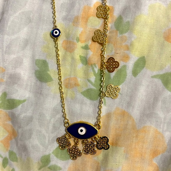 Collier - Picture 2 of 2